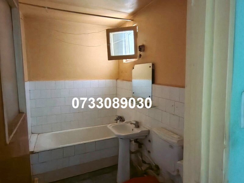 Drumul Taberei, Azzurro, Parc Moghioros.